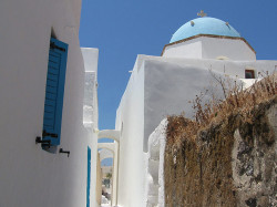 m.stefanovic 
View of the church, Emborio, Santorini 
2006-02-09 09:30:23