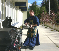 ugljesa 
parish priest other duty / rostilj na ocev nacin 
2006-05-21 07:48:28