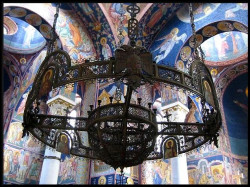 Stefan Nemanja 
Chandelier - St George church,Oplenac 
2007-05-18 22:30:13