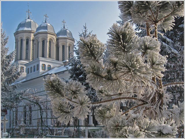 Biserica Adormirea Maicii Domnului