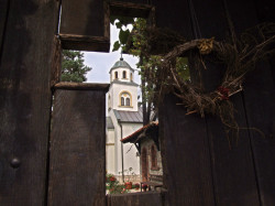 dragoj03 
Храм св. Димитрија, Бањани 
2008-10-02 21:30:25