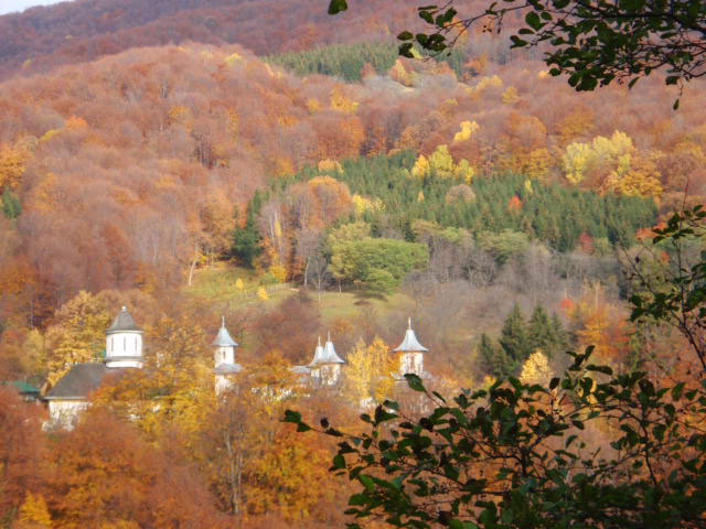 Manastirea Crasna , Schiulesti - Prahova