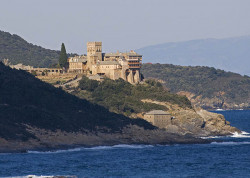 thiv_col_Athos 
Ι. Μονή Σταυρονικήτα- Stavroniketa H. Monastery 
2008-12-30 09:34:02