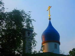 Александар 
...russian church of St. Trinity in Belgrade 
2009-07-10 12:08:50