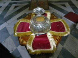 iustin 
The relic of St. Paraschevi the New 
2009-07-16 00:33:43