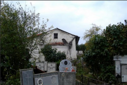 mutafchiiska 
гробищен храм с.Сеславци, Софийско 
2009-11-10 10:16:20