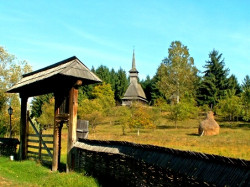 nicos_valahul 
Biserica de lemn din Muzeul Satului Maramureşean din Sighetu Marmaţiei. 
2010-02-28 00:41:22