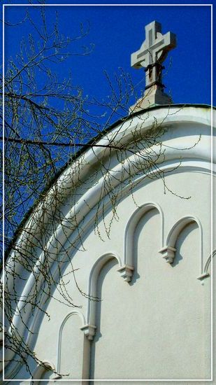 кръст в  небето / а cross in the blue sky