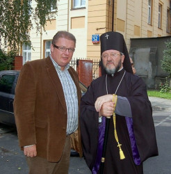 irenalozowik 
Abp Miron i poseł Michał Kamiński 
2010-04-17 15:40:29