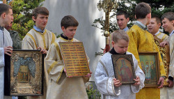 palavos 
Altar boys 
2010-05-01 10:45:55