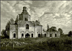 VladN 
Assumption of Godmother church (Храм Успения Пресвятой Богородицы) 
2010-07-15 11:19:27