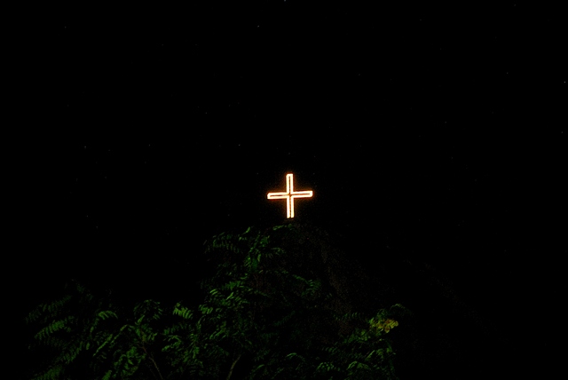 КРСТ И ЗВОНА НАД СРБИЈОМ --- Cross and the bells tone up of Serbia, 1