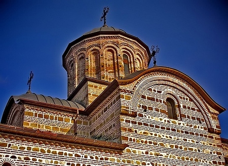 Curtea de Argeş = Biserica Domnească Sf. Nicolae