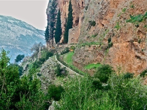 Saint Leontius Hermitage, Egio