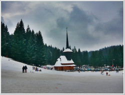 Florina 
Manastire la Poiana Brasov 
2011-02-22 20:09:11