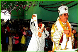 Alexsi 
Divine Liturgy in a Mexican village. 
2011-03-10 23:56:37