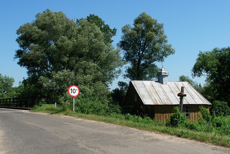 Cerkiewka w Hruszowicach na ziemi przemyskiej