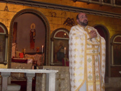 fatherdaniel 
Abouna Daniel - St.George Parish in Santos City - Brazil 
2011-09-21 22:35:14