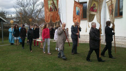 blesk 
Procesia - Процессия 
2012-04-28 09:26:33