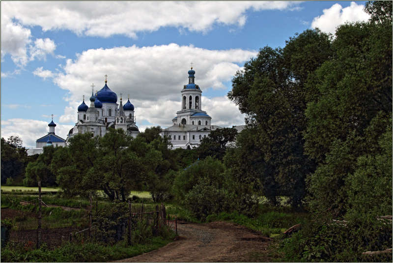 Свято-Боголюбский монастырь. 