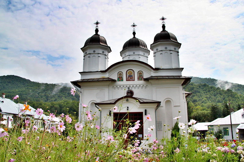 Mănăstirea Suzana