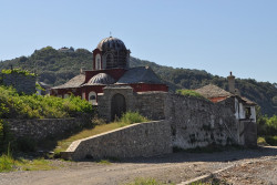 bogdan 
Ιερά Μονή ΙΒΗΡΩΝ - Holy Monastery of IVIRON - Монастырь Ивер (4) 
2012-09-04 23:00:23