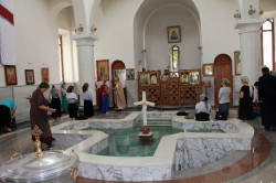 jarek1 
Baptism pool in the church close to Sameba, Tbilisi 
2012-10-16 22:31:43