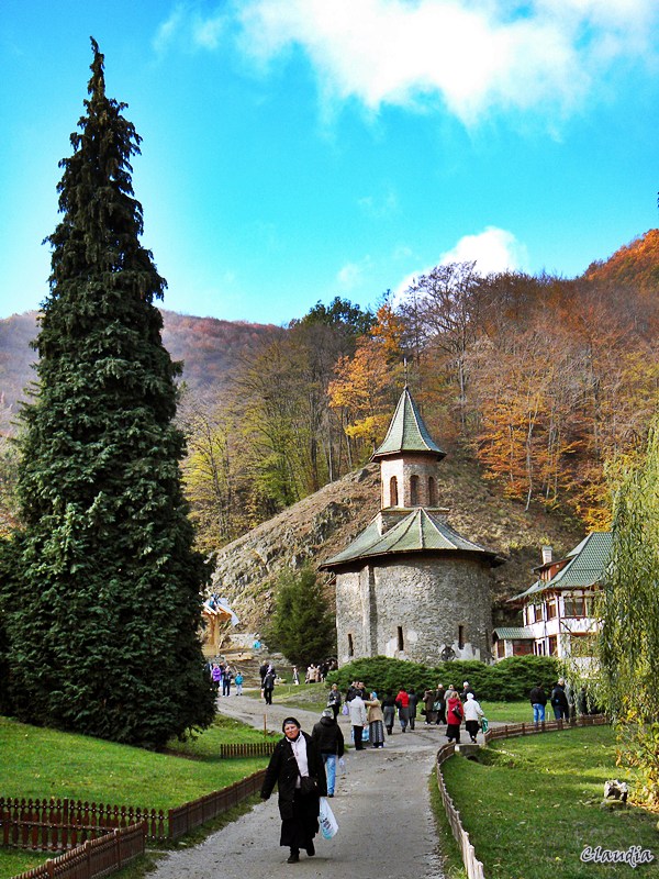 Manastirea "Sfantul Evanghelist Ioan" Prislop - Episcopia Devei si Hunedoarei