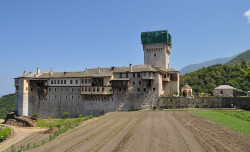 bogdan 
Ιερά Μονή  ΚΑΡΑΚΑΛΟΥ - Holy Monastery of  KARAKALOS - Монастырь Каракалл 
2012-11-07 23:37:22