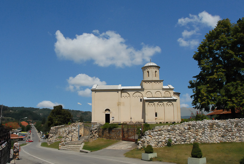 Црква св Ахилија, Ариље