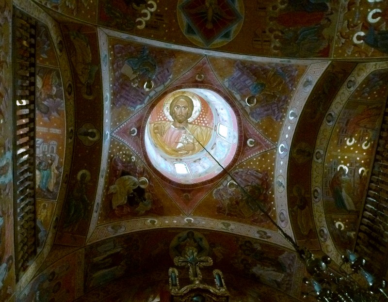 Iisus Hristos Pantocrator în cupola principală, 