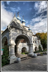 aleksandr7011948 
Храм Казанской иконы Божией Матери в Коломенском.Москва.  
2013-02-07 19:03:51