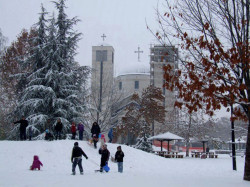 Nesko 
Црква Св.цара Константина и царице Јелене у Нишу 
2013-02-20 01:02:40