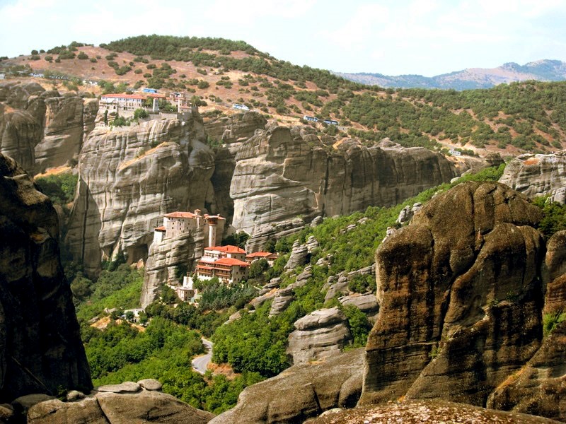 Meteora - între Pămînt și Cer (1)