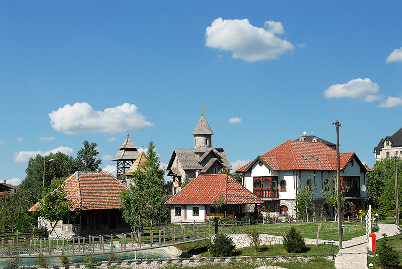 Манастир св. Николе етно село Станишић, Бијељина