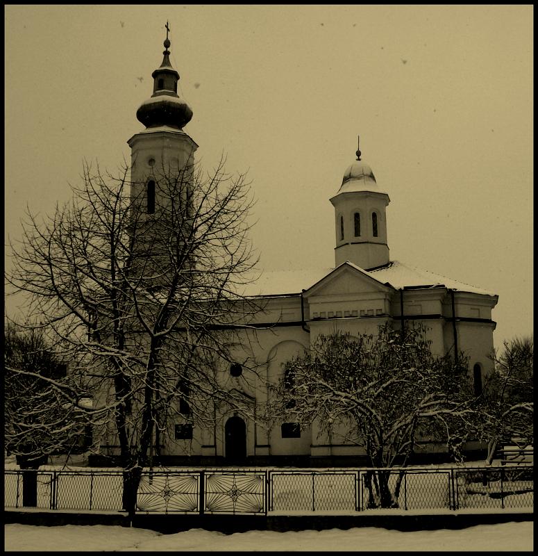 Црква Светих апослтола Петра и Павла у В. Лешници