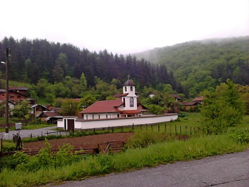 храм "Св. Св. Петър и Павел", с. Ново Село