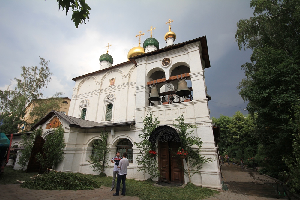 Sretensky monastery in Moscow