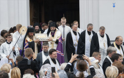 Aimilianos 
Relikwie Życiodajnego Krzyża Pańskiego i dłoni św. Marii Magdaleny 
2014-08-21 14:31:00