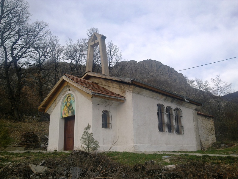 Църква ”Свети Димитър” – село Цървеняно, България.