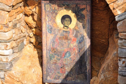 Ned 
St.George icon on the coast of the Mount Athos 
2014-12-25 01:47:48