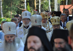 bogdan 
Święta Góra Grabarka: uroczystości ku czci Przemienienia Pańskiego 2014 (5) 
2015-01-04 12:53:17