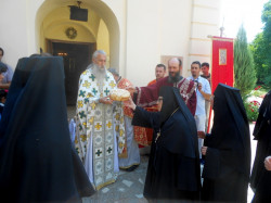 joanikije 
Слава манастира Месић 
2015-07-20 00:09:20