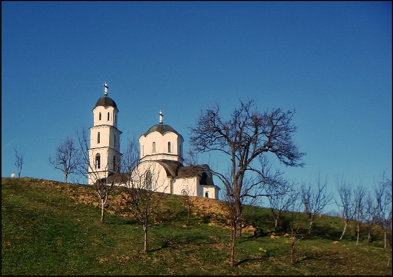 ЦРКВА НА БРЕГУ 1