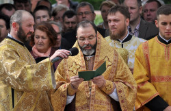 bogdan 
Sokółka: święto parafialne św. Aleksandra Newskiego 12.09.2015 (18) 
2015-12-03 22:44:43