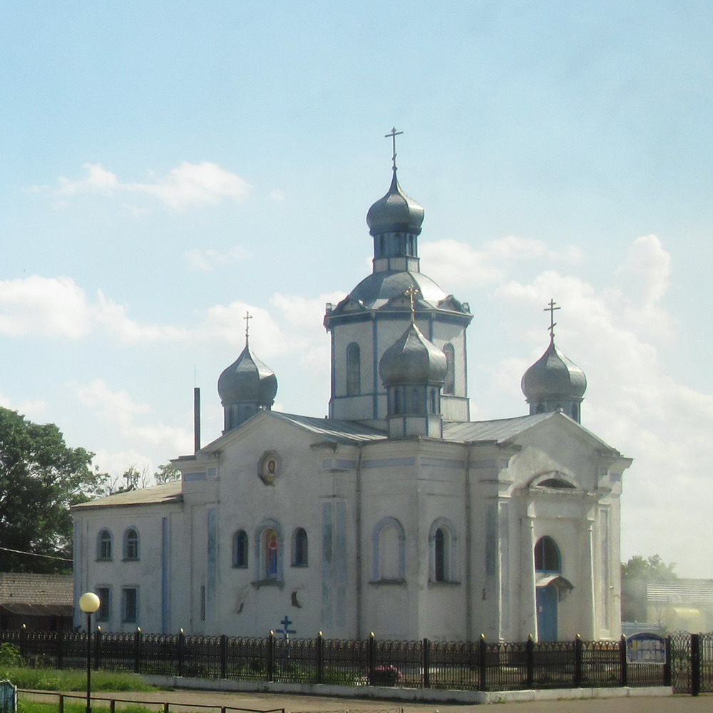 Свята-Пакроўская царква ў Доўске.