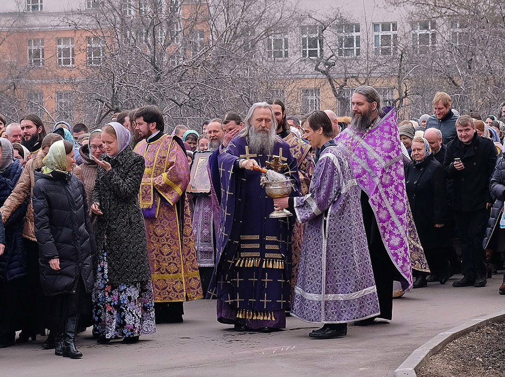 Монастырь. Повседневная жизнь.