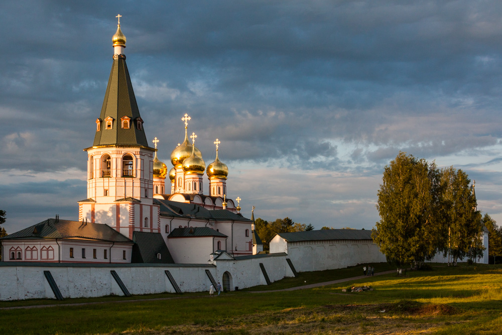 Валдай. Иверский монастырь