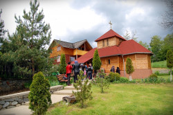 Florina 
Schitul Bradetu | Judetul Arges 
2016-05-10 21:39:30