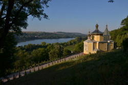 white eagle 
Дорога до храму * Way to the temple * Droga do świątyni 
2016-06-06 15:08:46